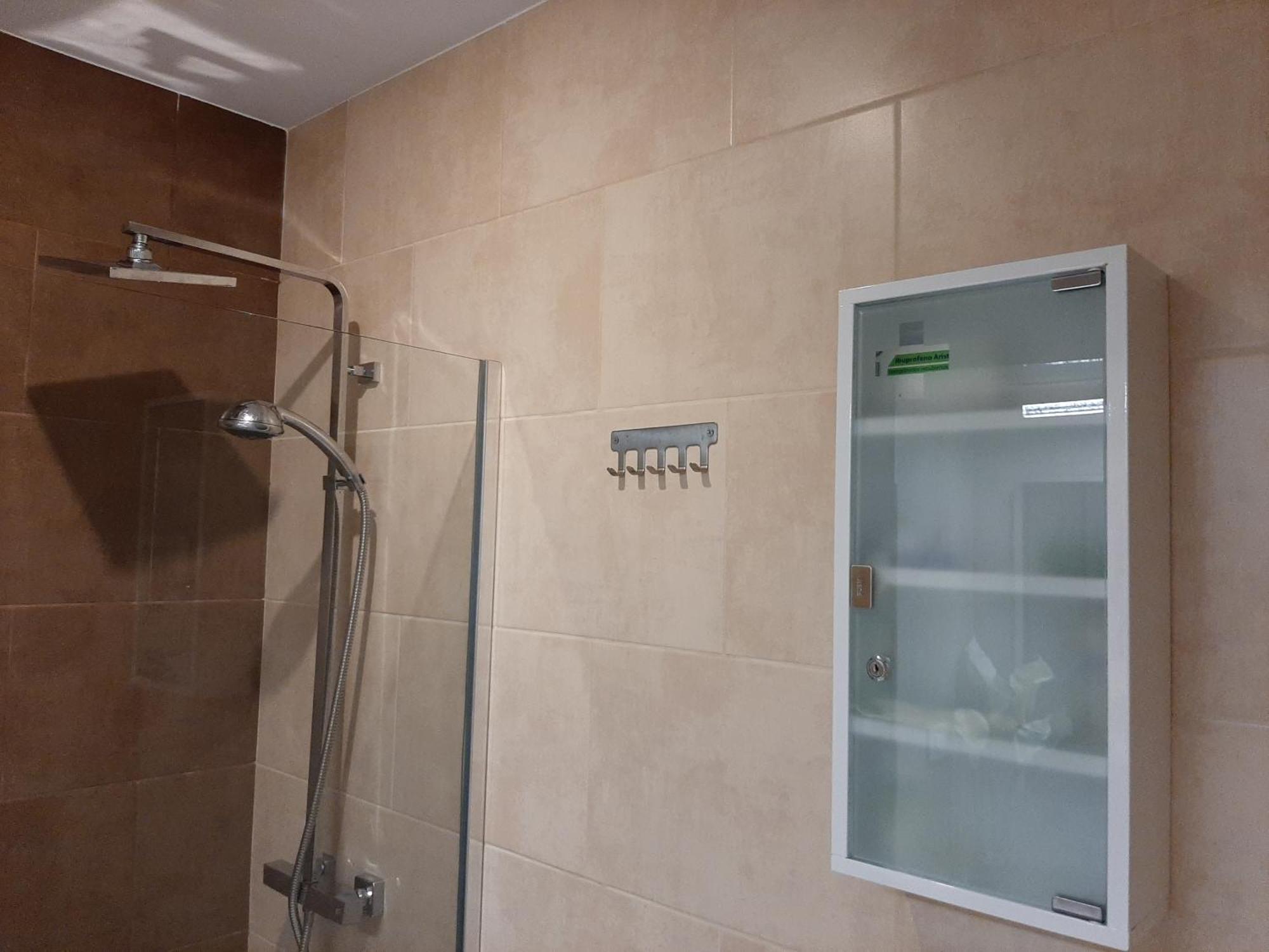 Apto Patio Andaluz. Maximo Confort Y Limpieza كاديز المظهر الخارجي الصورة